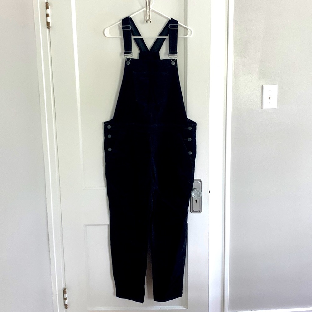 GAP black corduroy overalls. Size XL
